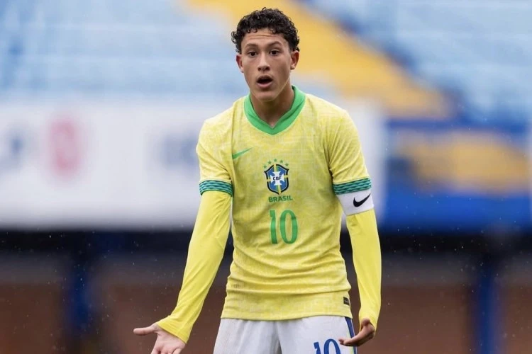 «Челси» заинтересован в трансфере Фелипе де Мораеса