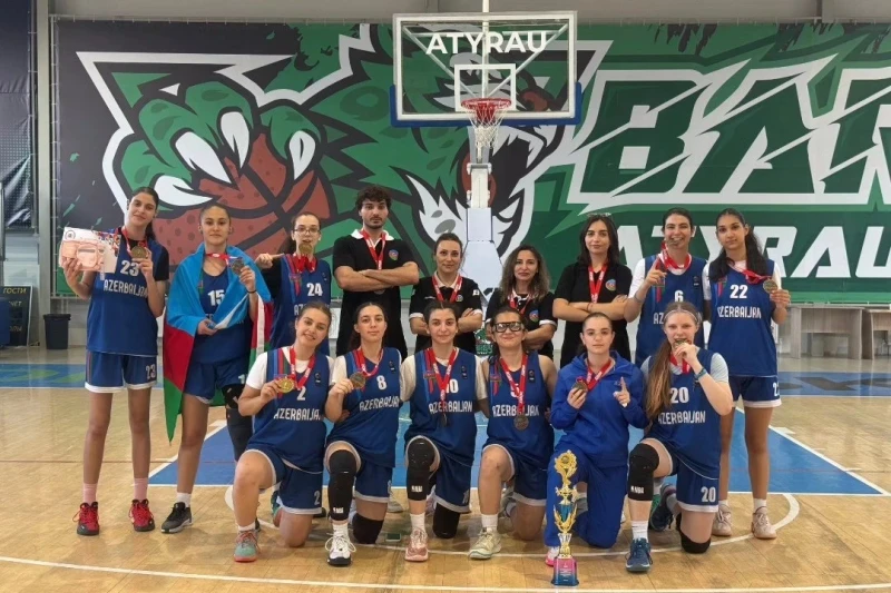 U-16 Qızlardan İbarət Basketbol Millimiz Airom Cupda Çempion Oldu - FOTO