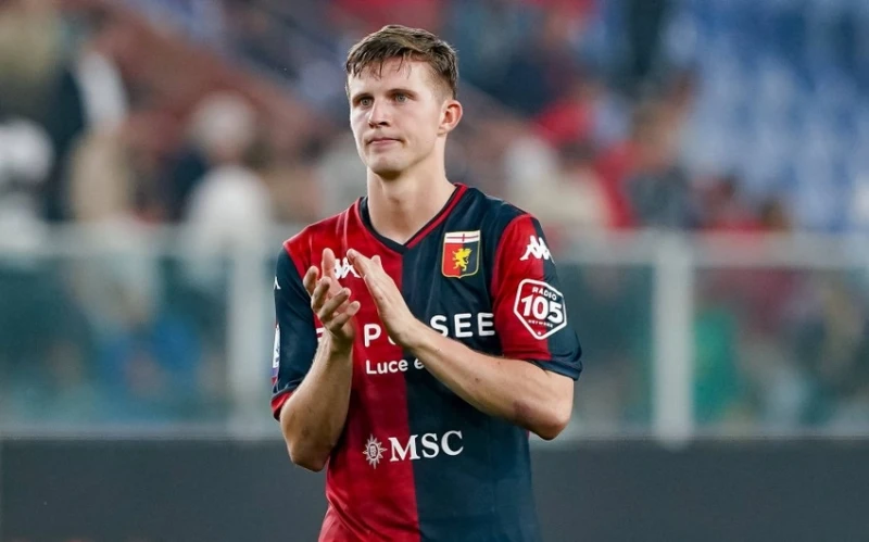 "Milan" danimarkalı yarımmüdafiəçini transfer etmək niyyətindədir
