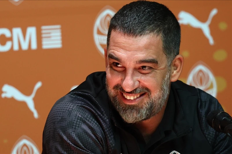 Арда Туран номинирован на пост главного тренера «Атлетико»