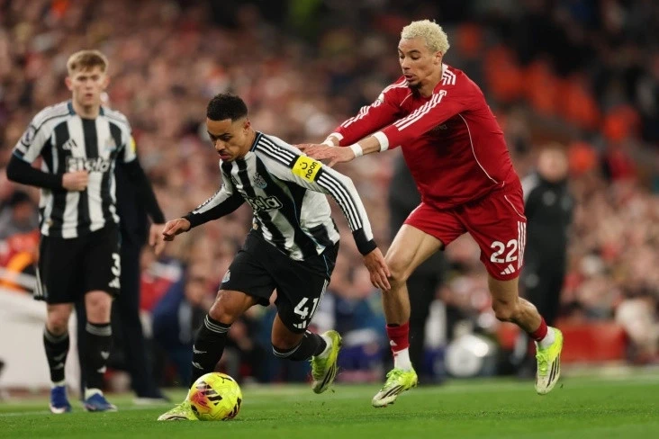 Liverpul Qarabağın keçmiş və gələcək rəqiblərini məğlub edib: Oyunun təfərrüatları