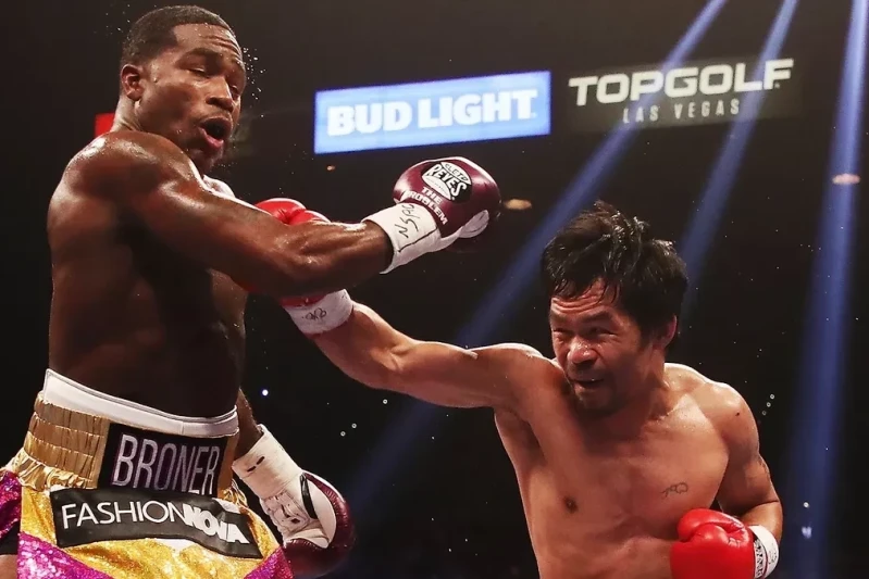 Мэнни Пакьяо лидирует в рейтинге WBC в среднем весе