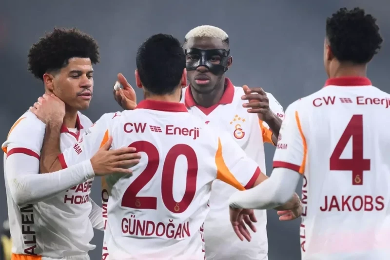 Türkiyə Superliqası: Qalatasaray Karagümrük səfərində qələbə qazandı, Başakşehir də Kayserisporu məğlub etdi - YENİLƏNİB + VİDEO