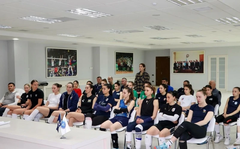 Azərbaycan voleybol yığması Avropa Qızıl Liqası üçün məşqlərə başlayıb