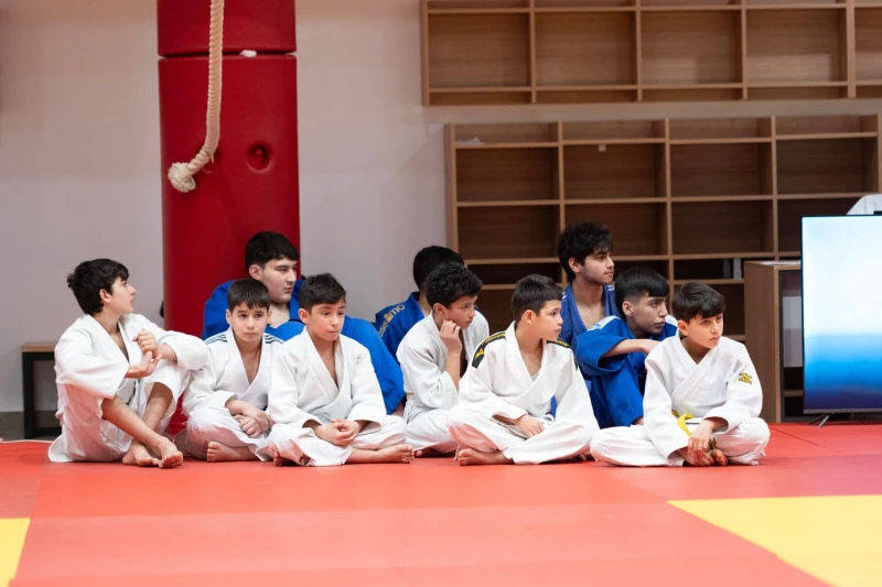 Azərbaycan Cüdo Federasiyasında 300-dən çox cüdoçu kəmər dərəcələri üzrə imtahandan keçib - FOTO