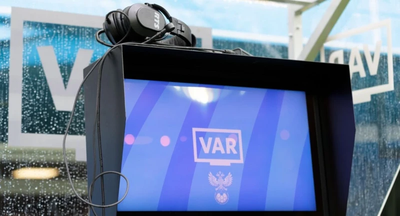 La Liqada 18 turda 10 hakim və VAR səhvi aşkarlanıb