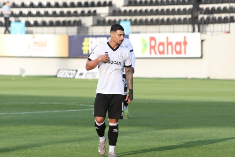 Neftçi Aleks Fernandes ilə müqaviləni uzatmadı