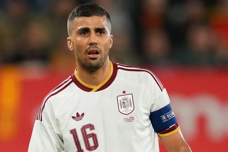 Rodri Barselonaya keçəcək