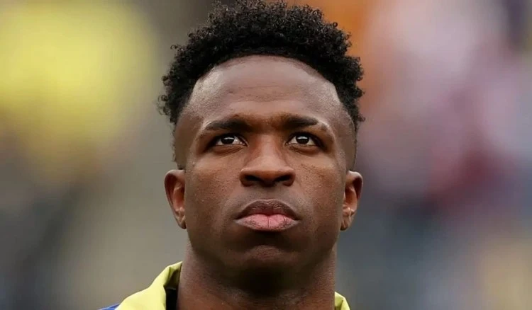 Vinisius Junior zədəsini sağaldıb, məşqlərə qayıdıb və Xorvatiyaya qarşı oynaya bilər