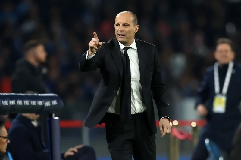 Napoli, Allegri'nin liderliğinde debut maçında Arezzo'ya kaybeder