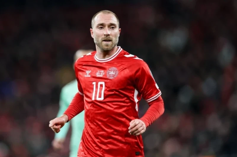 Kristian Eriksen karyerasını dayandırmayacaq