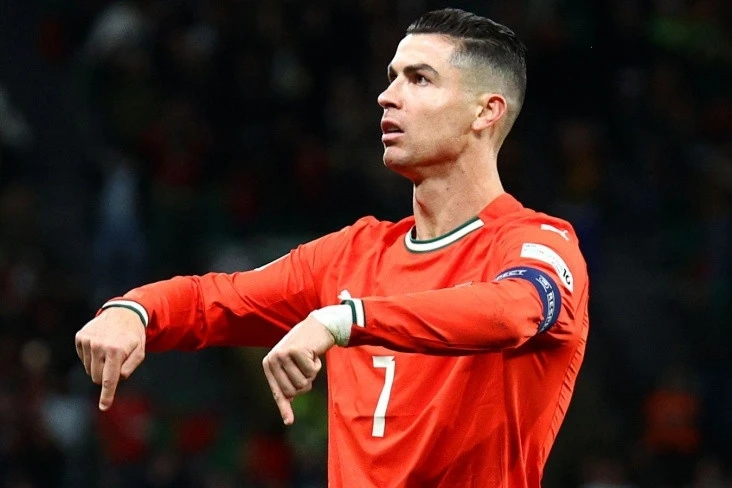 Ronaldunun Transfermarktı izləməməsinin səbəbi açıqlanıb