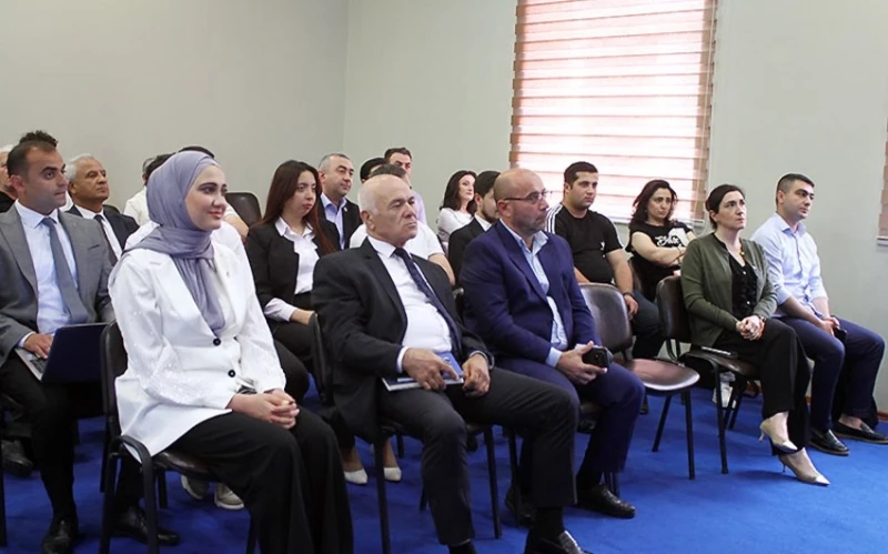Azərbaycan klublarına lisenziyalar verildi