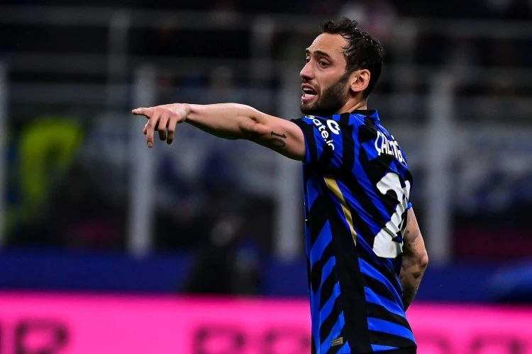 Hakan Çalhanoğlu zədələndi