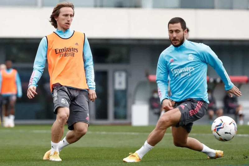 Eden Azardan Real Madriddəki uğursuzluğu və nömrə qalmaqalı ilə bağlı etiraflar