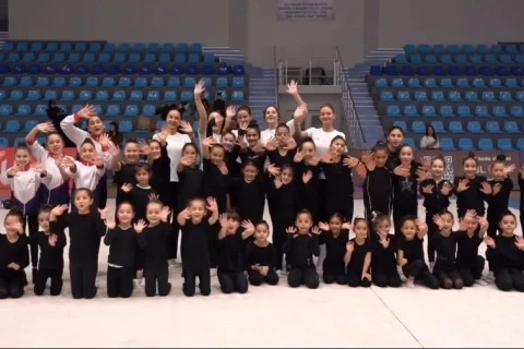 Şəkidə bədii gimnastika üzrə ustad dərsi keçirilib