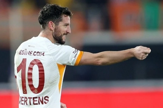 Qalatasaray legionerinə müqavilə təklif etdi