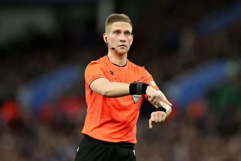 Karabağ - Newcastle maçına Norveçli hakemler atandı