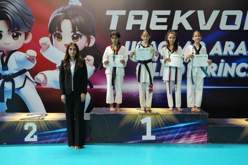 Winners of the second day of the Azerbaijan Taekwondo Championship among children have been determined - PHOTO