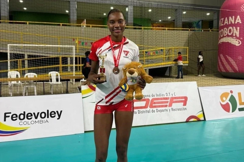 Kolumbiyalı voleybolçu “Azərreyl”dən ayrıldı