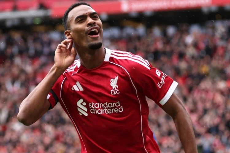 Liverpool Plans to Sign New Contract with Ryan Gravenberch Liverpool Plans to Sign New Contract with Ryan Gravenberch