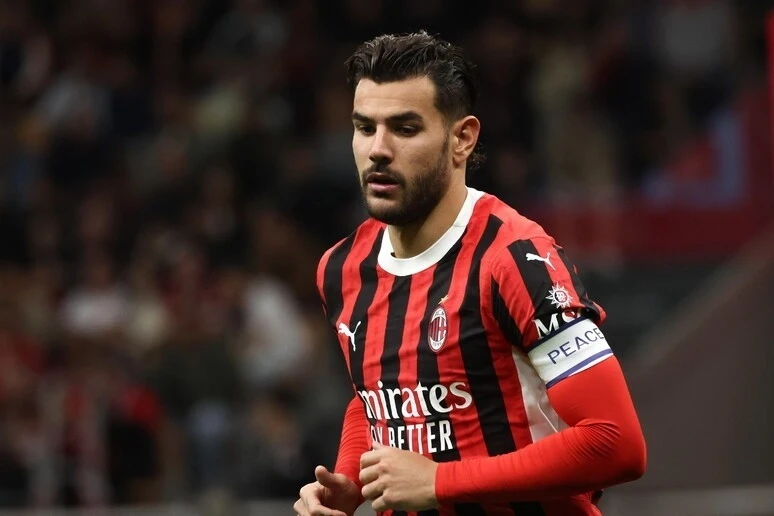 Əl-Hilal Teo Ernandesin transferində Milan ilə razılığa gəlib