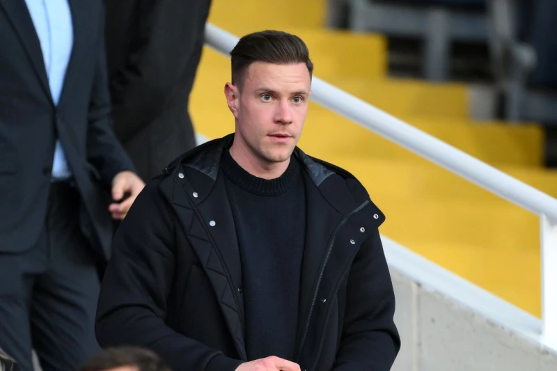 Ter Ştegen zədədən sonra azarkeşlərə müraciətində komandaya dəstəyini ifadə edib