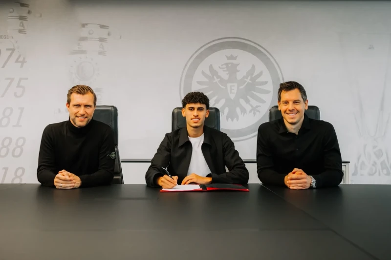 Ayntraxt Qarabağ oyunundan əvvəl hücum xəttinə yeni oyunçular cəlb etdi