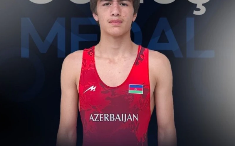 Azerbaycanlı serbest güreşçiler U-17 Avrupa Şampiyonası'nda madalya kazandı