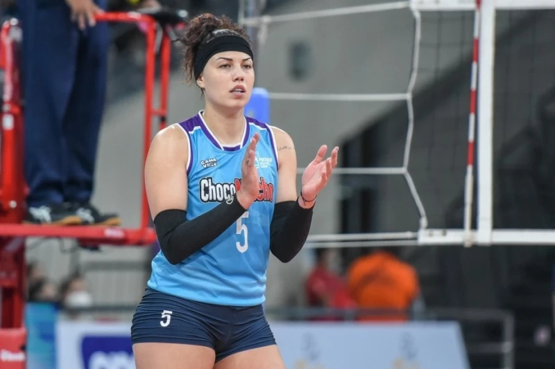 Odina Əliyeva Azərreyldən ayrıldı