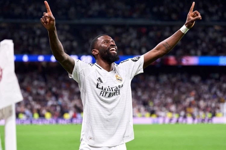 Real David Alaba ilə müqaviləni uzatmayacaq