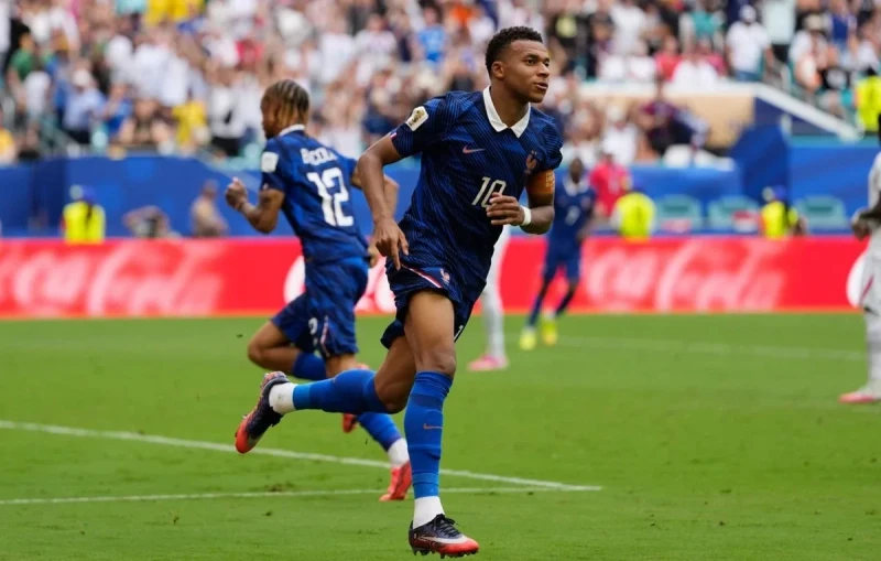 Kilian Mbappe DÇ-2026-nın ən yaxşı bombardiri olub