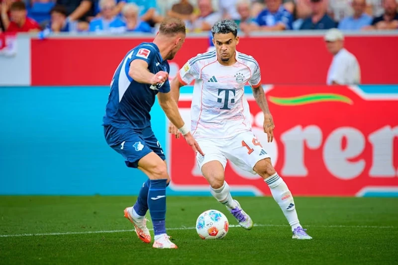 Bayern crushes Hoffenheim and continues its leadership
