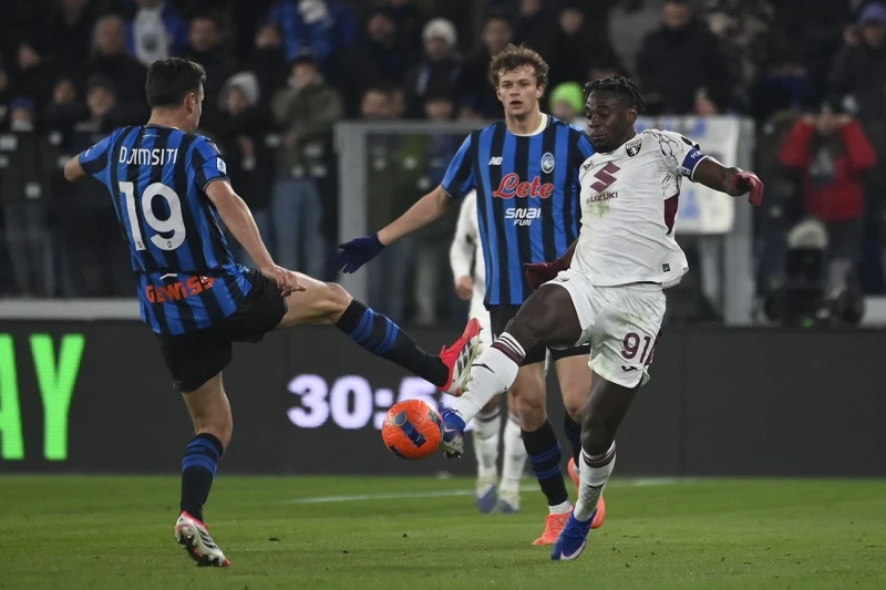 Serie A: Atalanta defeated Torino, Roma - Sassuolo, Como - Bologna: draw;