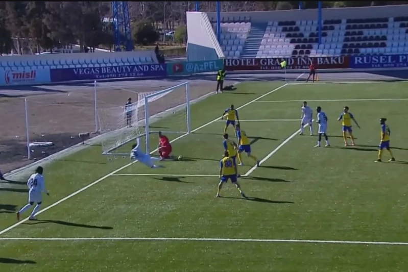 Neftçi səfərdə Kəpəzi 4:1 hesabı ilə məğlub etdi: Mahmudovun qolu, Sambunun dublu