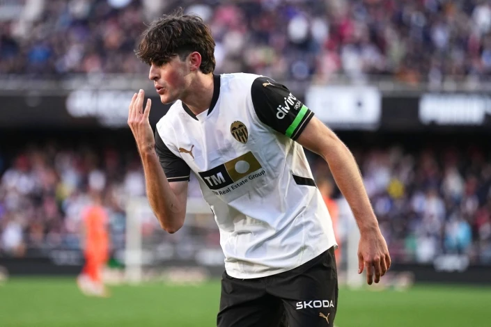 "Valencia" Xavi Guerra transferi için "Milan"ın teklifini reddetti