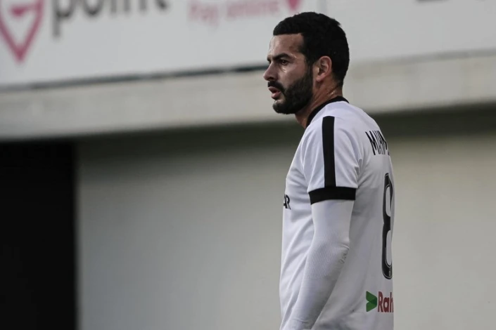 Emin Mahmudov "Neftçi"nin tarixinə düşüb
