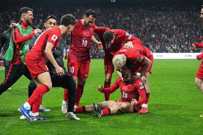 Hakan Calhanoglu Injured in Match Against Romania