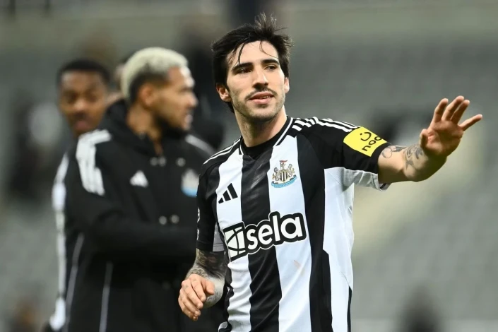 Sandro Tonali “Tottenhem”ə keçir