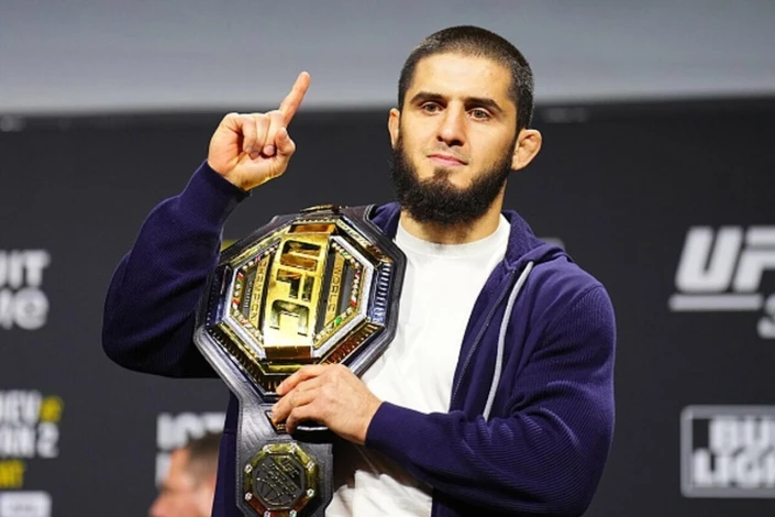 İslam Mahaçev UFC-də son döyüşlərindən birini planlayır