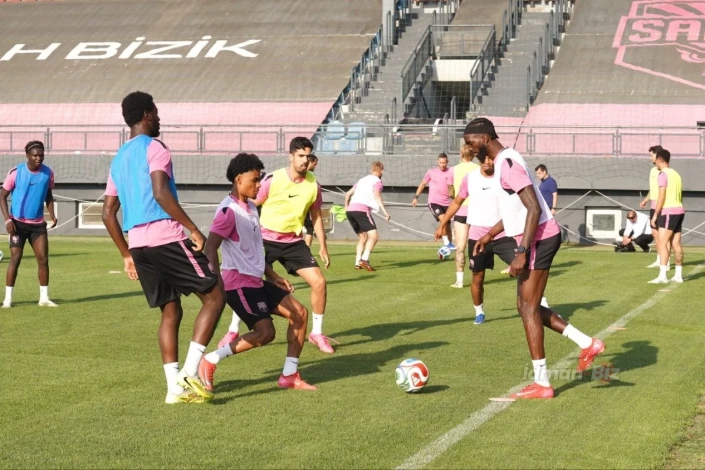Sabah - TNS: UEFA Çempionlar Liqası təsnifat mərhələsi