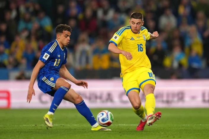 Сборная Украины ограблена в Испании перед матчем со Швецией