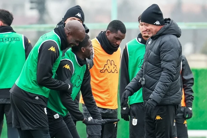 "Neftçi" "İmişli" matçına hazırdır, Bədəlov cəzalıdır