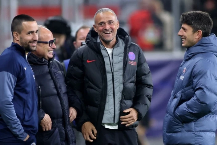 Luis Enrique'den "Monako" maçı öncesi kalecisiz oynama şakası