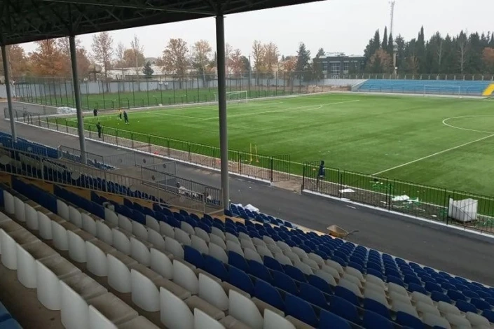 “Qarabağ”ın məşqçisi söyüş söyüb, stadionda ara qarışıb - QALMAQAL