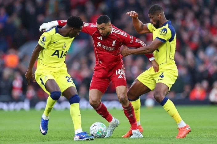 Premyer Liqa: "Liverpul" - "Tottenhem" 1:1, "Mançester Yunayted" "Aston Villa"nı məğlub etdi - YENİLƏNİB + VİDEO