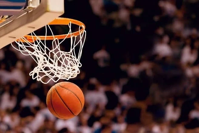 20 yaşlı amerikalı qadın basketbolçu avtomobil qəzasında həlak olub