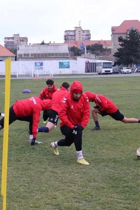 "Araz-Naxçıvan" yeni ildə ilk məşqinə çıxdı