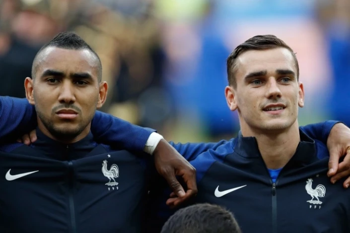 Dimitri Payet karyerasını bitirdiyini açıqlayıb