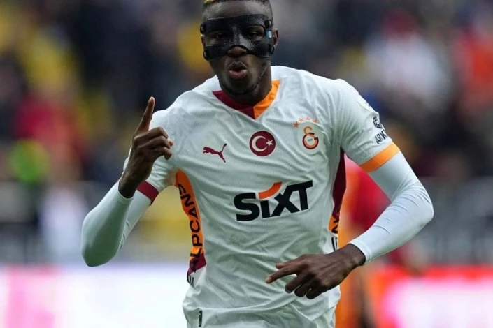 Osimhen "Qalatasaray"a görə ərəblərin təklifini qəbul etmədi
